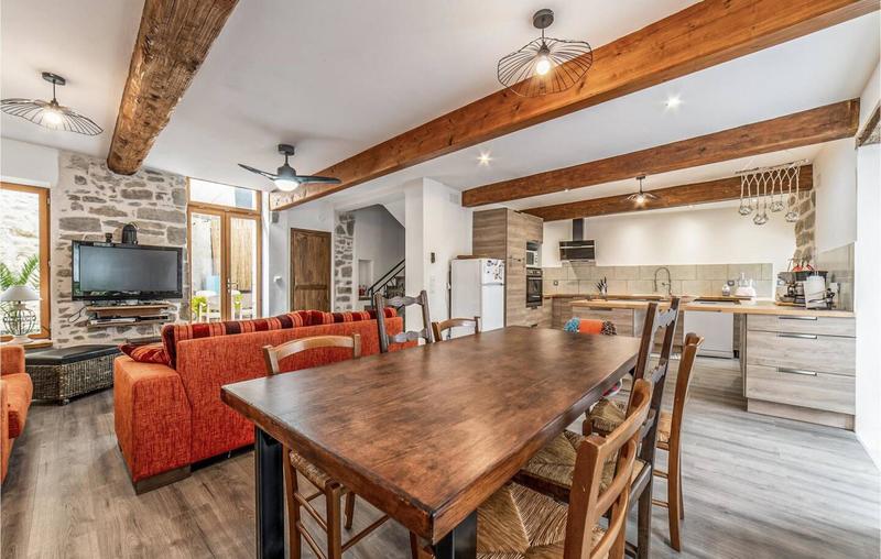 Maison - 135 m² - 6 pièces