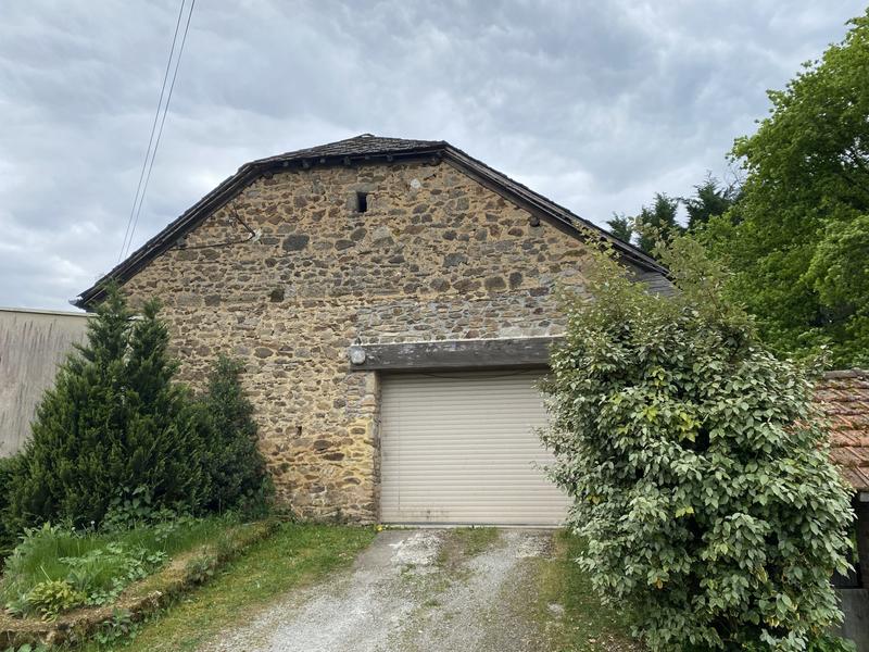 Maison ancienne - 212 m² - 4 pièces