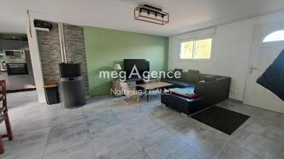 Maison - 88 m² - 5 pièces