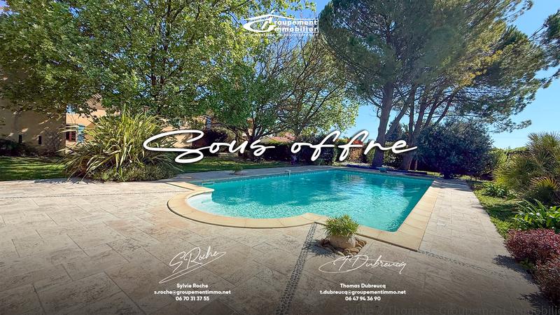 Mas - 264 m² - 8 pièces