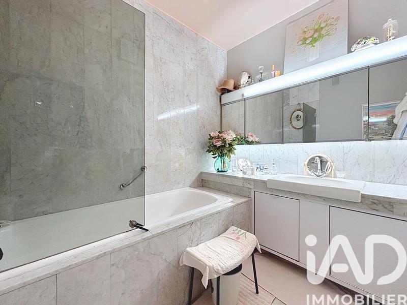 Appartement - 115 m² - 4 pièces