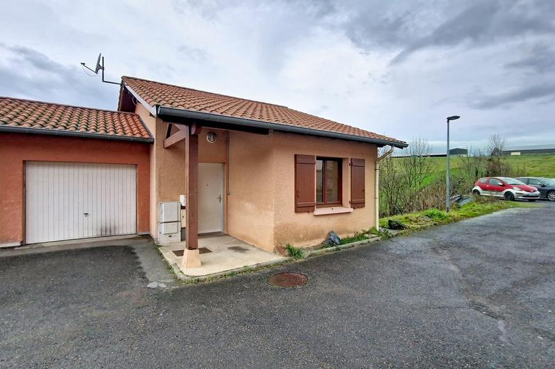 Maison - 90 m² - 5 pièces