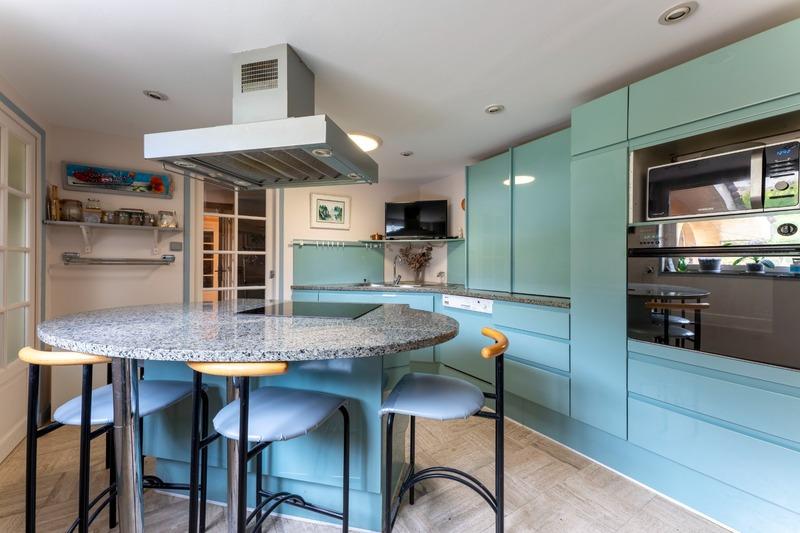 Maison - 333 m² - 9 pièces