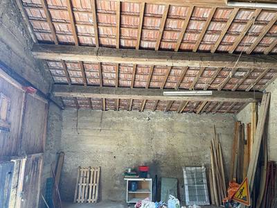 Grange - 80 m² - 1 pièce