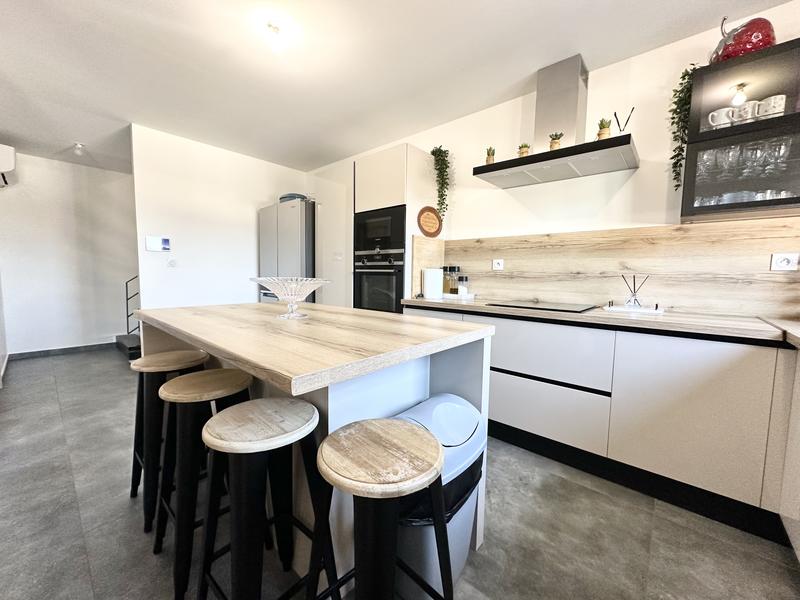 Maison - 130 m² - 5 pièces