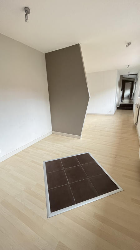 Appartement - 82 m² - 3 pièces