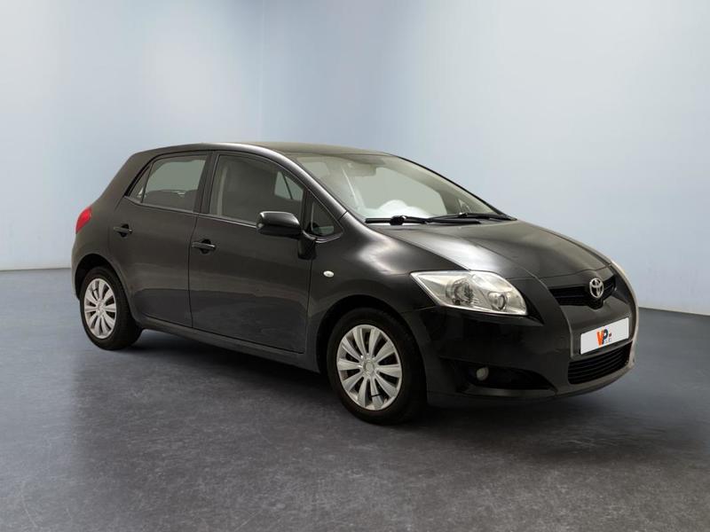 Toyota Auris 90 d-4d Linéa Luna