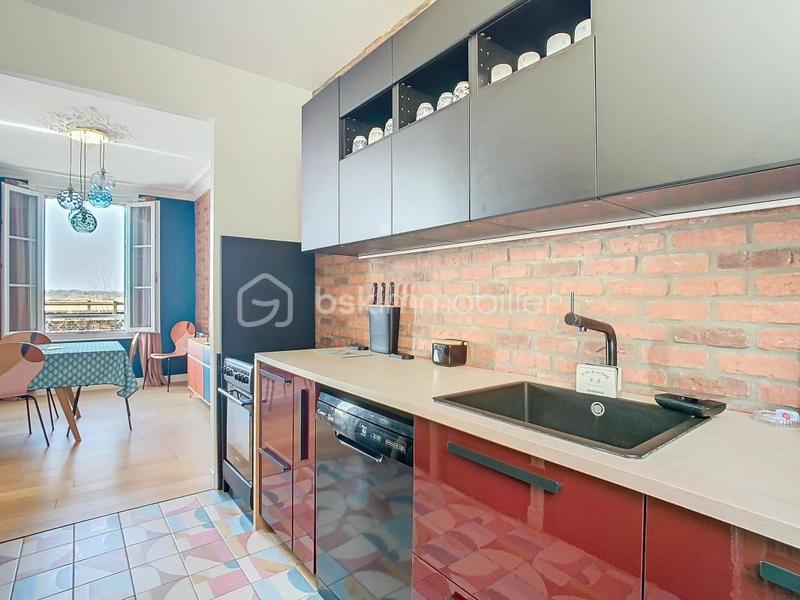 Maison - 161 m² - 8 pièces