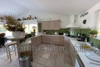 Maison - 190 m² - 6 pièces