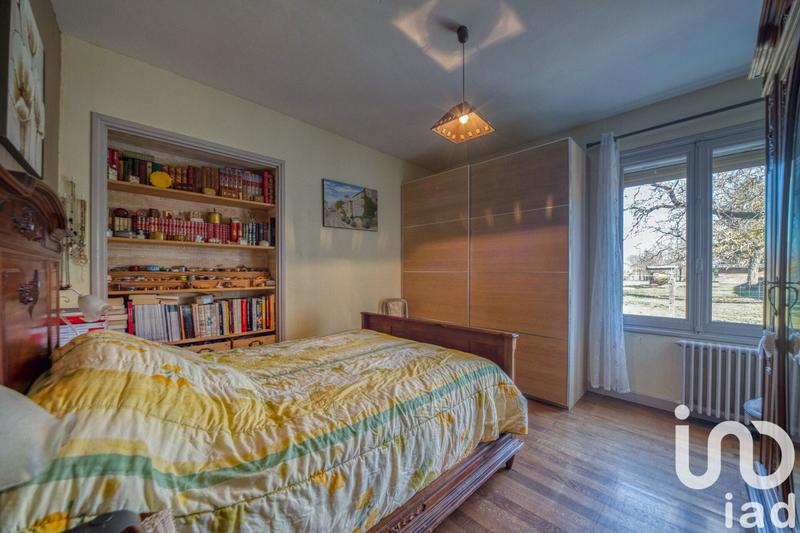 Maison - 365 m² - 12 pièces