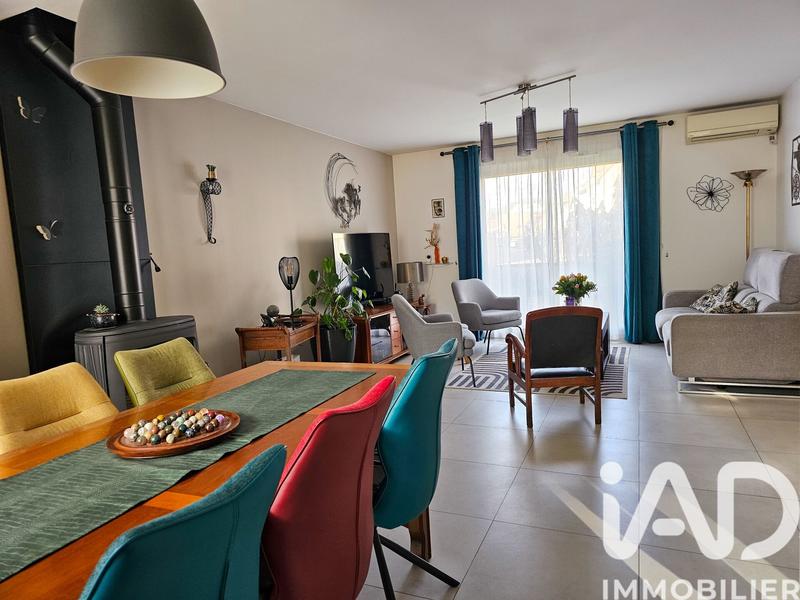 Maison - 96 m² - 6 pièces