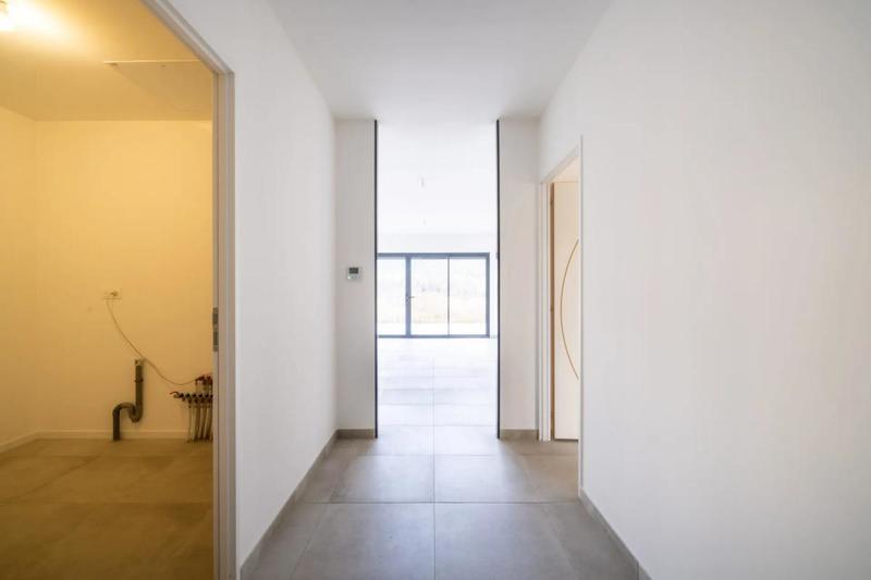 Maison - 266 m² - 5 pièces