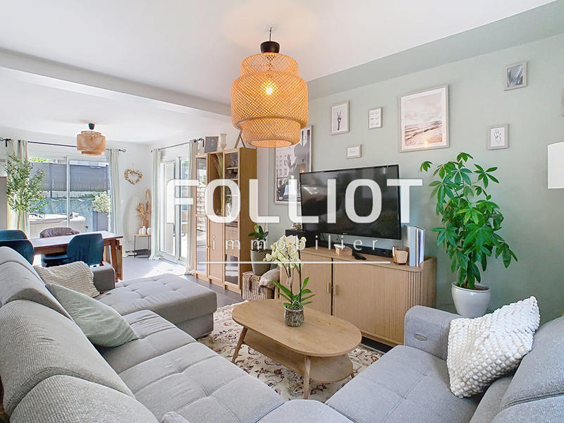 Maison - 110 m² - 5 pièces