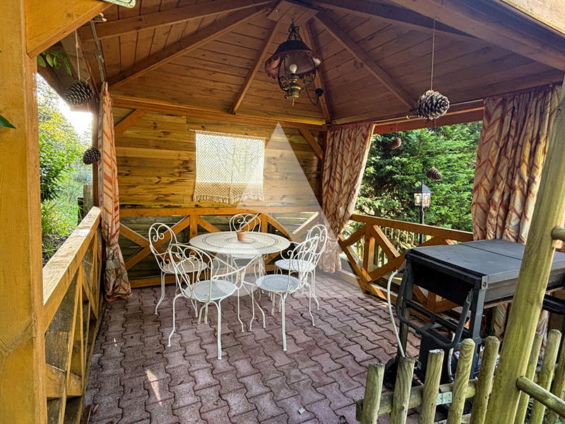 Maison - 143 m² - 6 pièces