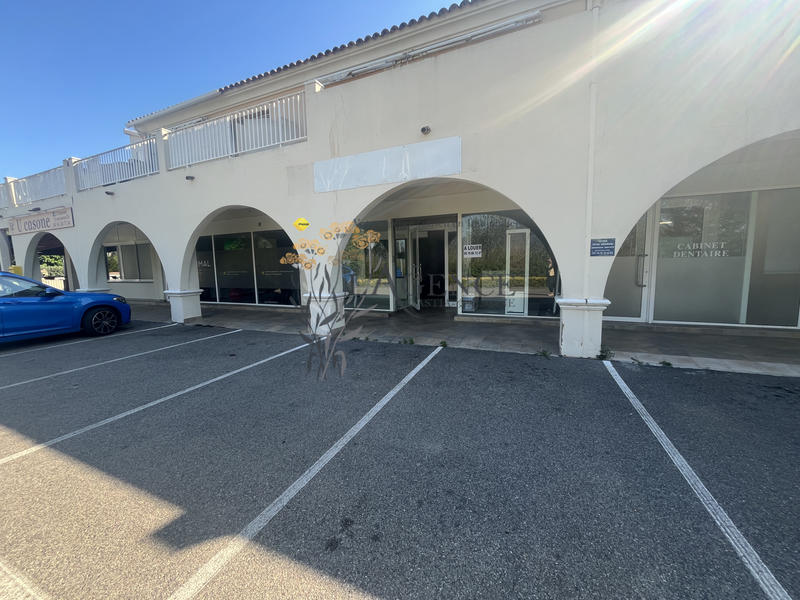 Local commercial - 116 m²