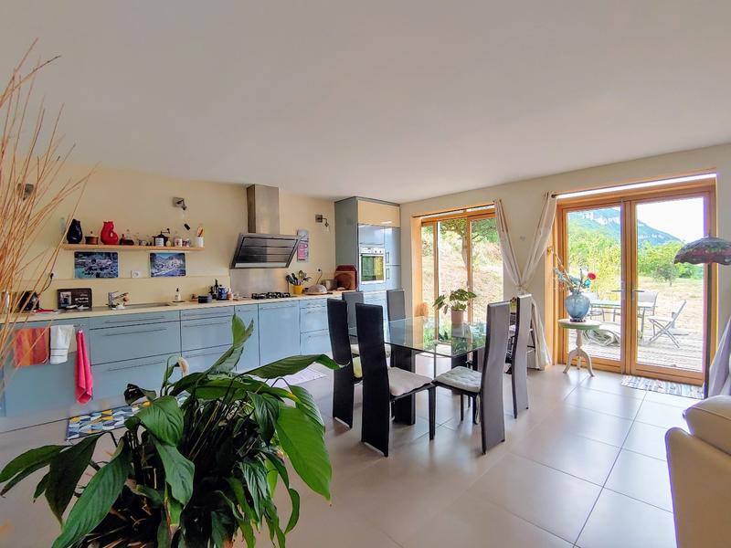 Maison - 131 m² - 3 pièces
