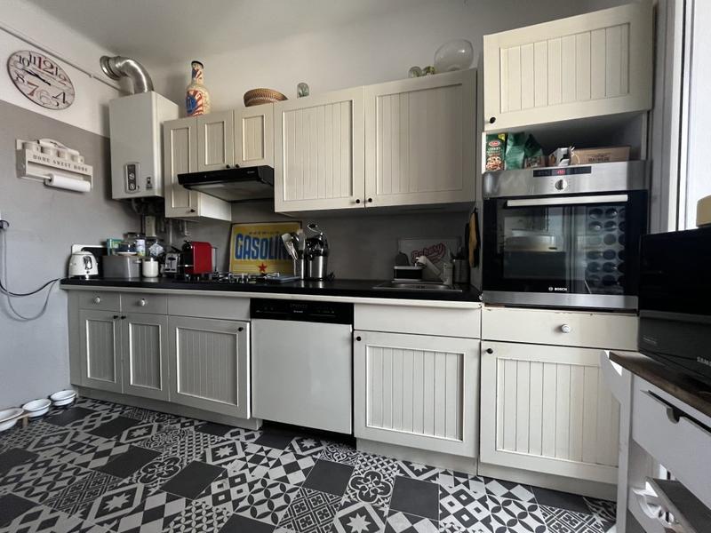 Appartement - 90 m² - 4 pièces