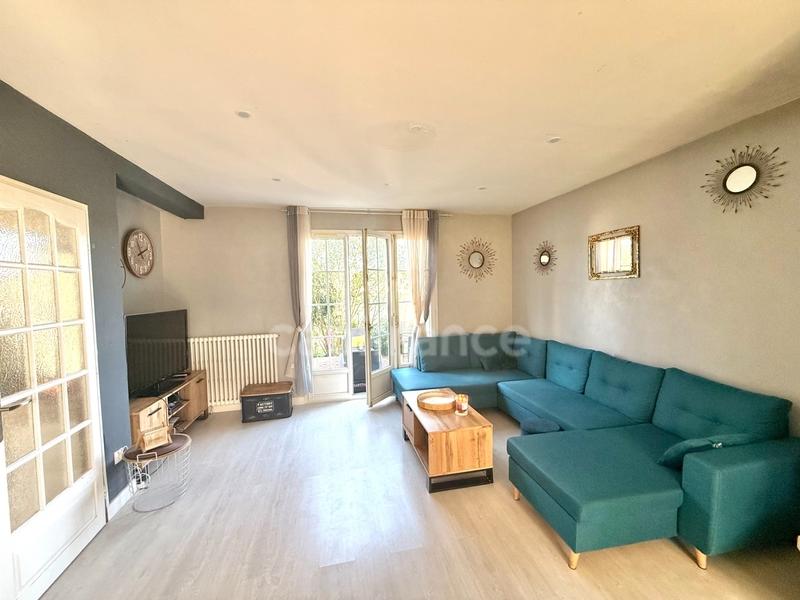 Maison - 115 m² - 6 pièces