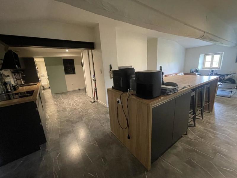 Appartement - 90 m² - 3 pièces