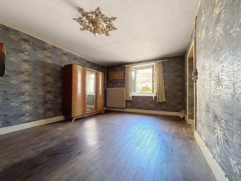 Maison ancienne - 200 m² - 6 pièces