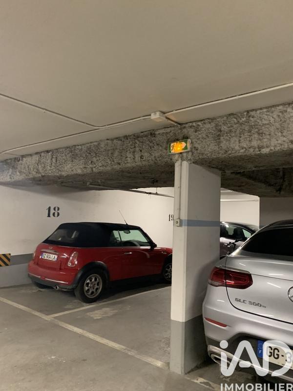 Parking - 11 m²