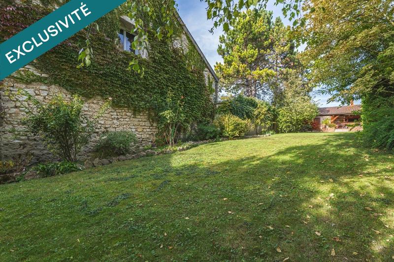 Maison - 267 m² - 10 pièces