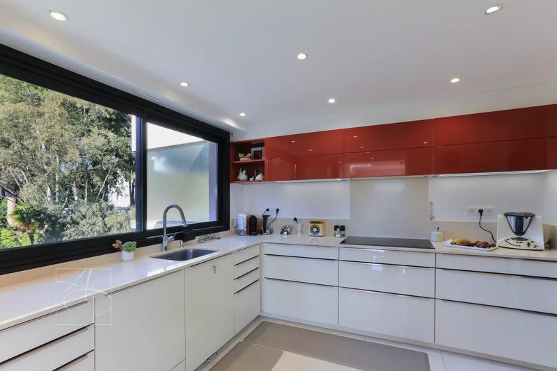 Appartement - 162 m² - 4 pièces