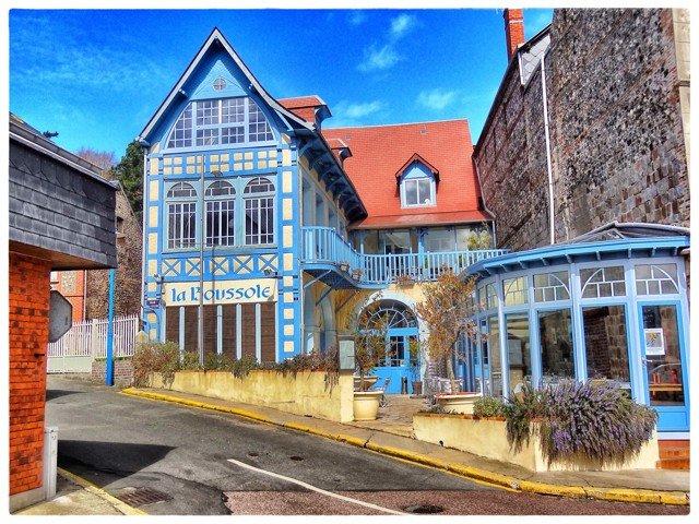 Maison bourgeoise - 302 m² - 10 pièces