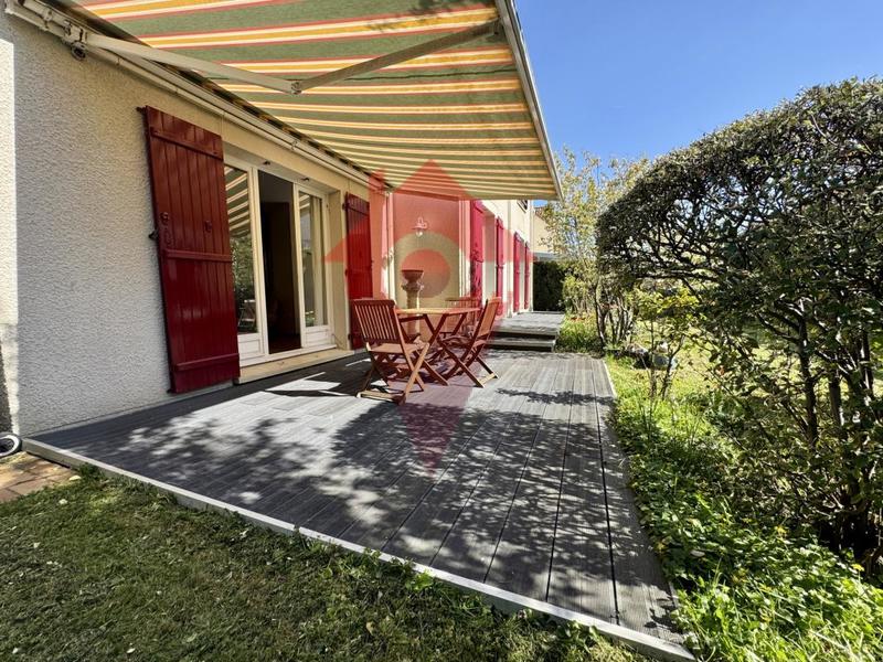 Villa - 159 m² - 7 pièces