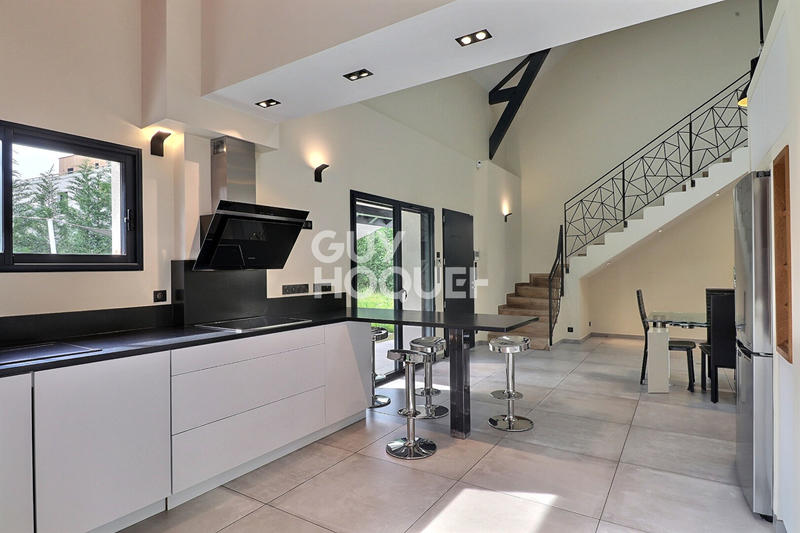 Maison - 154 m² - 6 pièces