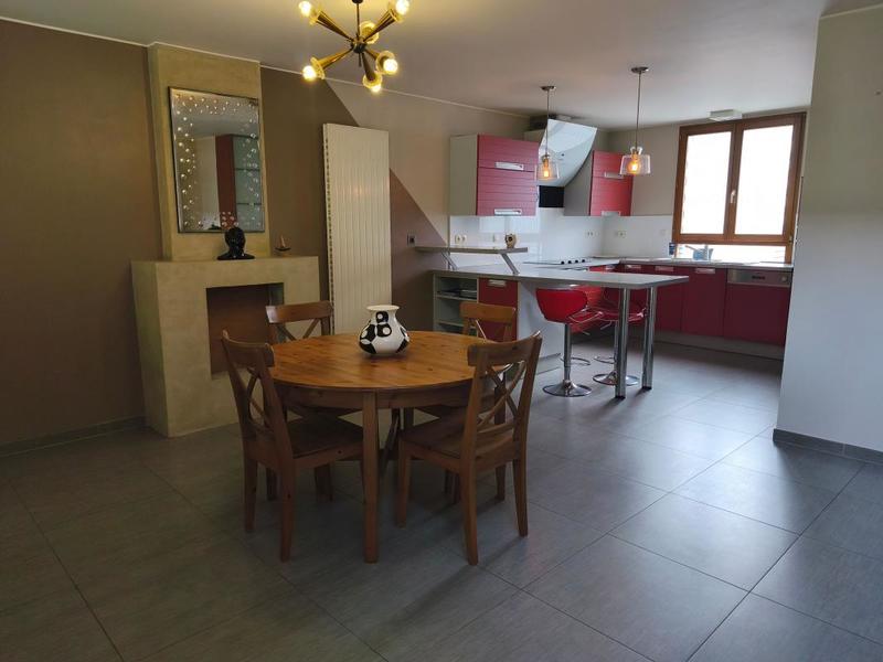 Maison - 163 m² - 6 pièces