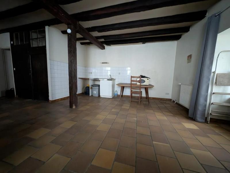 Demeure - 80 m² - 4 pièces