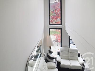 Maison - 96 m² - 5 pièces