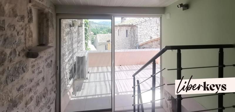 Maison de village - 99 m² - 6 pièces