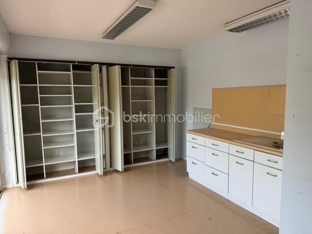 Bureau - 85 m² - 4 pièces