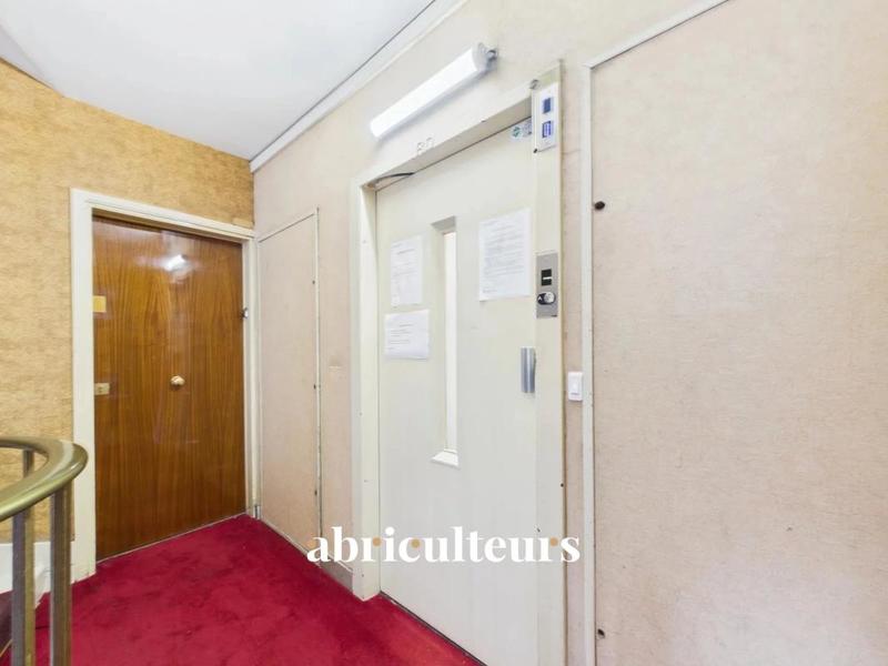 Appartement ancien - 24 m² - 1 pièce