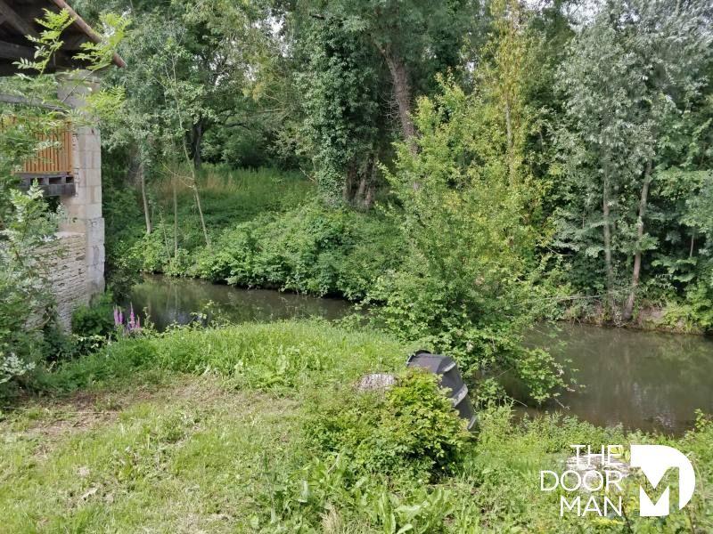 Maison en pierre - 246 m² - 10 pièces