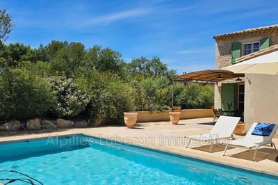 Mas - 140 m² - 4 pièces