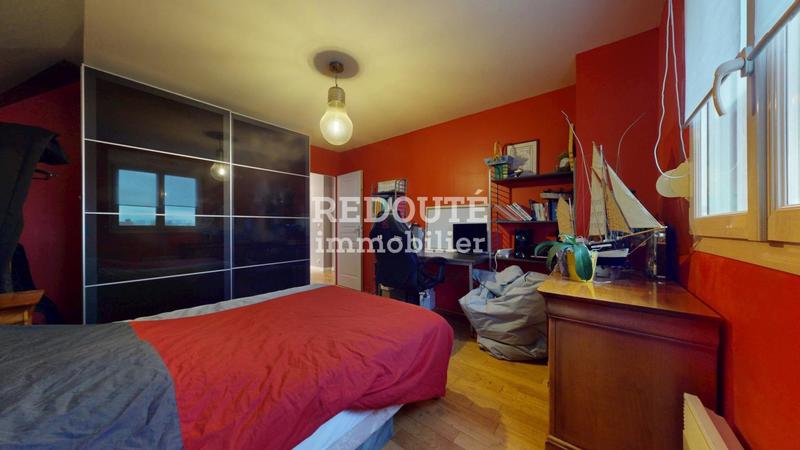 Maison - 143 m² - 6 pièces