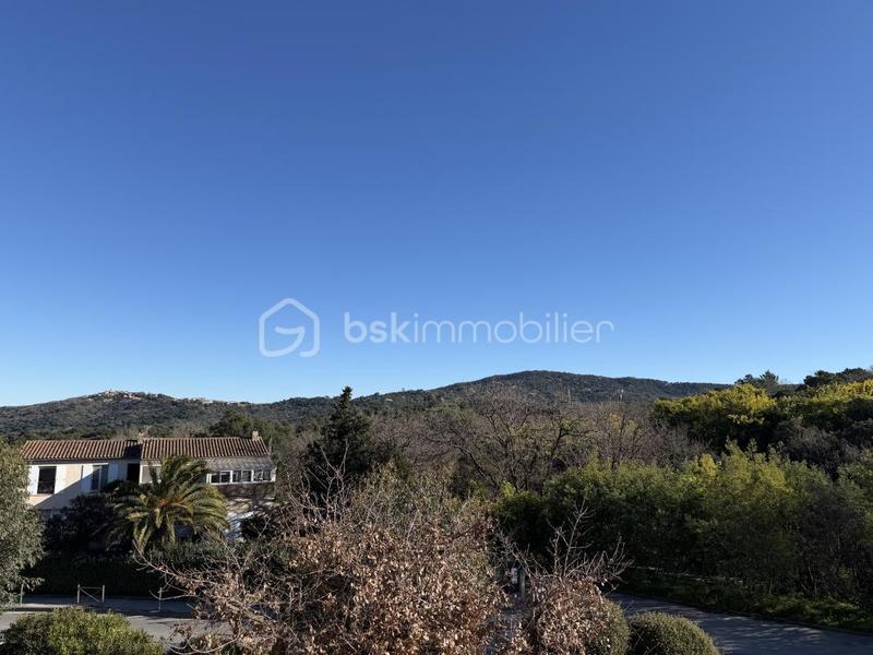 Appartement - 114 m² - 4 pièces