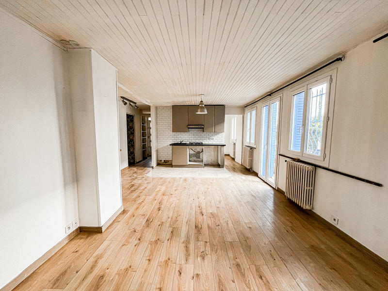 Maison - 95 m² - 4 pièces