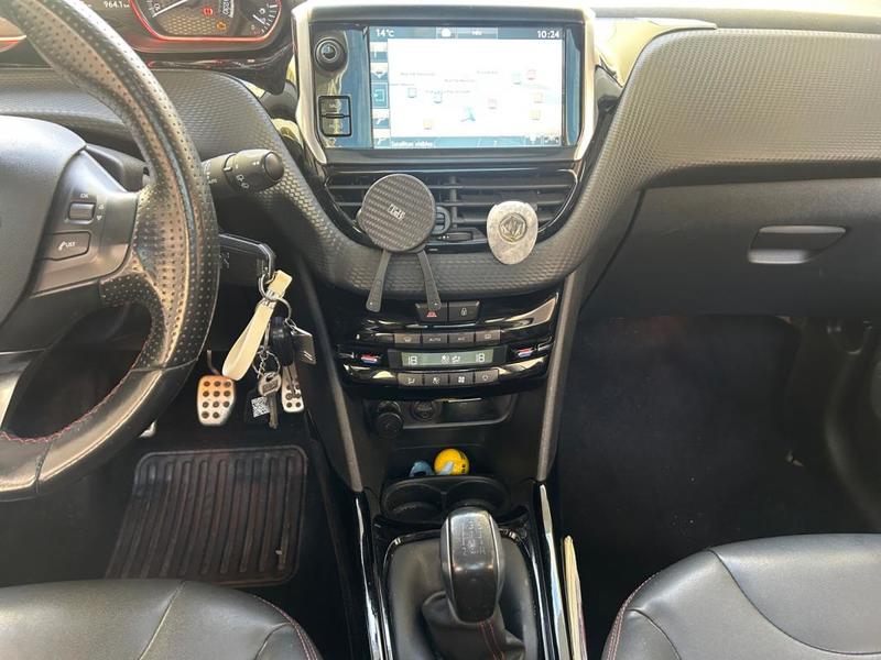 Peugeot 2008 1.2 Puretech 110 Gt Line