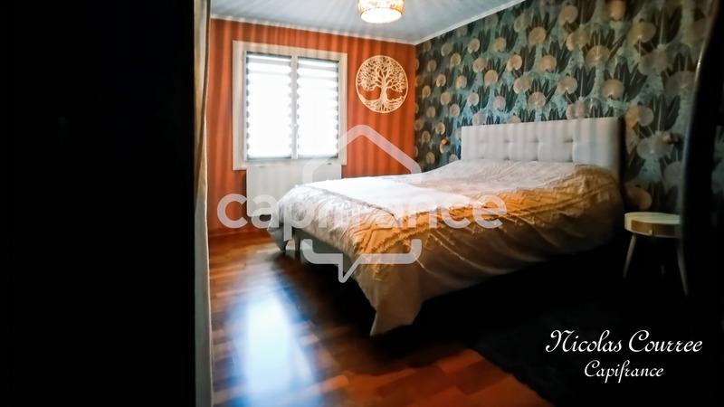 Maison - 140 m² - 6 pièces