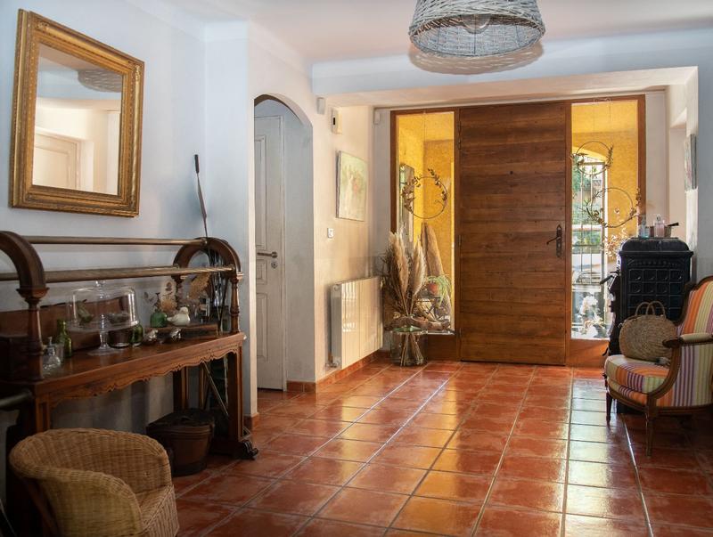 Maison - 213 m² - 6 pièces