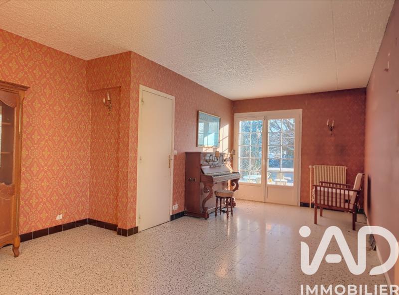 Maison - 200 m² - 8 pièces