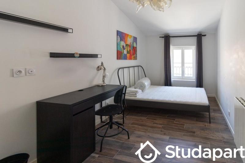 Chambre - 16 m² - 1 pièce