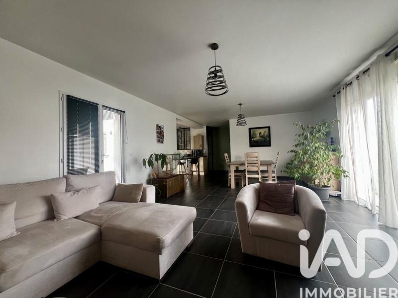 Maison - 81 m² - 3 pièces