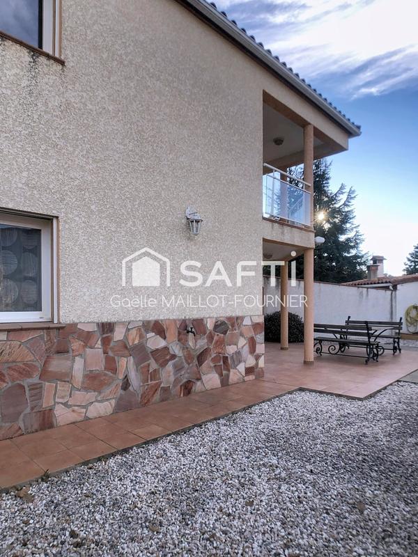 Maison - 143 m² - 6 pièces