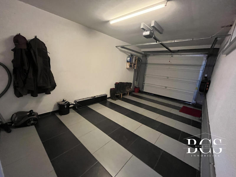 Maison - 88 m² - 6 pièces