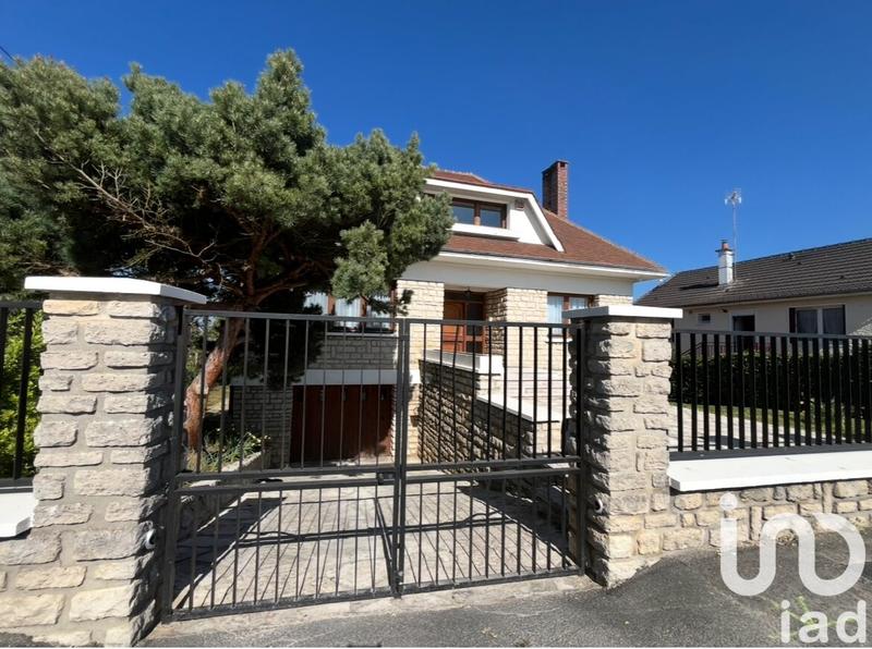 Maison - 157 m² - 7 pièces